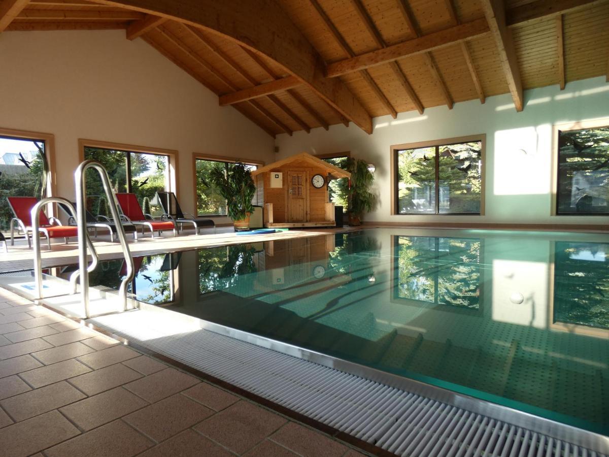 Hotel-Pension Flechsig Hartmannsdorf bei Kirchberg Exteriér fotografie